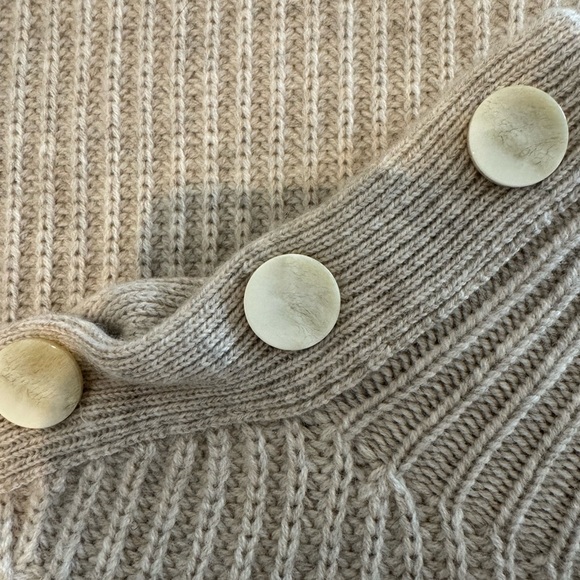 Veronica Beard Turtleneck Sweater - Picture 3 of 4